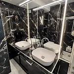 Nereydes Luxury Apartment *